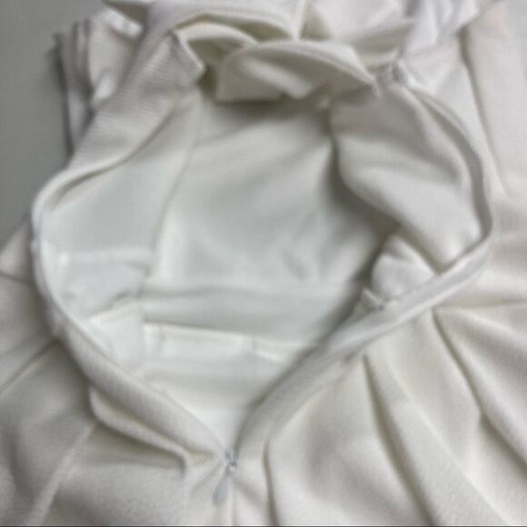 JUST ME Women’s ( Junior)White Party Dress Size 000 - Picture 3 of 8